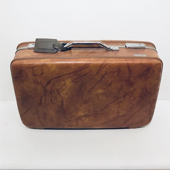 American Tourister | Bags | Vintage 7s 